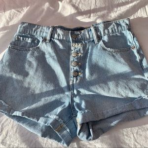 Light Wash Aeropostale Mom Shorts